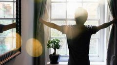 خطوات لتحسين الهواء الذي تتنفسه في بيتك