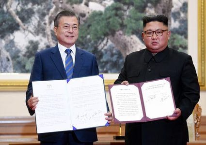 كوريا الشمالية تعد بتفكيك المواقع النووية والصاروخ