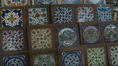 المحافظة على صناعة الزجاج والخزف في مدينة الخليل