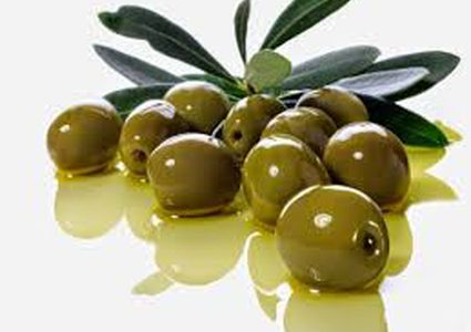 لهذه الأسباب...تناول المزيد من الزيتون