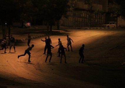 اندلاع مواجهات في بلدة عزون شرق قلقيلية