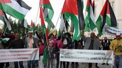 الصالح من لندن: لتحقيق الوحدة ودعم الشرعية