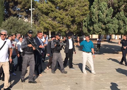 دعوات لتكثيف اقتحام الأقصى