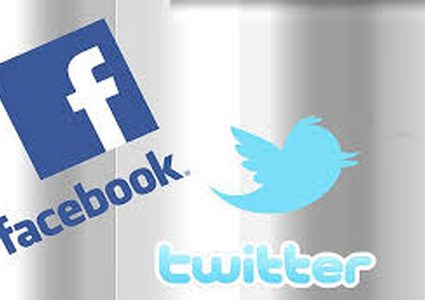 الاتحاد الأوروبي يحذر شركتي فيسبوك وتويتر