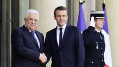 الرئيس يبحث مع نظيره الفرنسي التطورات في فلسطين