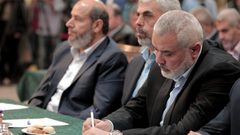 مشاورات في حماس لاعادة إحياء اللجنة الإدارية بغزة