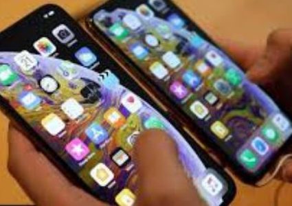 أول عيب تقني خطير في هاتف "آيفون Xs Max"