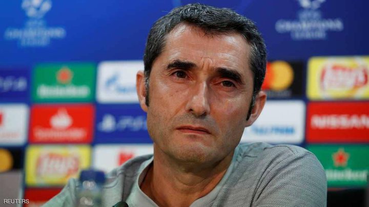 رئيس برشلونة ينتظر قرار المدرب