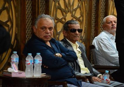 بالصور.. من النجوم الذين حضروا عزاء جميل راتب؟