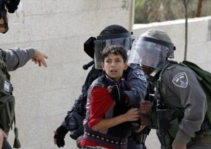 شهادات أسرى وقاصرين تعرضوا لظروف اعتقال لا إنسانية