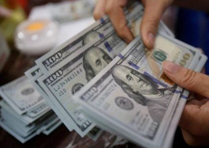 ميزان الاستثمار الفلسطيني الدولي عاجز بـ1.49 مليار