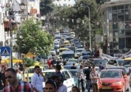 بحث حلول للأزمية المرورية على خط رام الله