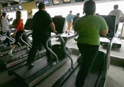 كيف تحسن مزاجك؟.. دراسة تكشف "السر"