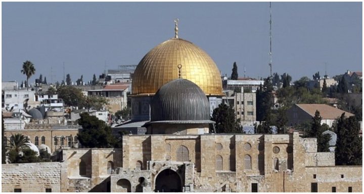 محافظ القدس يحمل الاحتلال تبعات انتهاك حرمة الأقصى