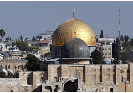 محافظ القدس يحمل الاحتلال تبعات انتهاك حرمة الأقصى
