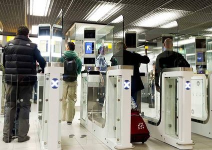 تقنية ذكية تسرع من إجراءات السفر