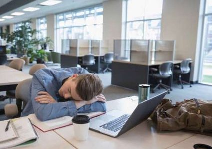 لماذا ترغب في الحصول على قيلولة؟