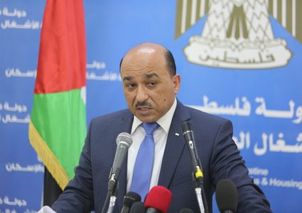 الحساينة: ننفذ 19 مشروعاً لتأهيل الطرق الحيوية