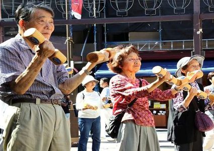 في أي شهر يولد المعمرون؟