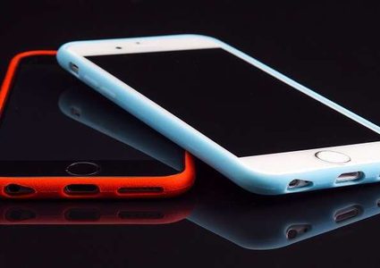 آبل تتخلى عن 3 نماذج من هواتف آيفون!