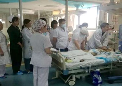 أطباء ينعشون طفلا لـ 5 ساعات متواصلة!