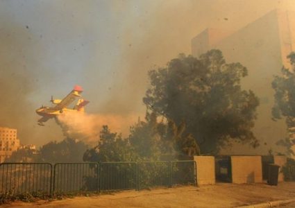 4 حرائق في "غلاف غزة" بفعل بالونات حارقة