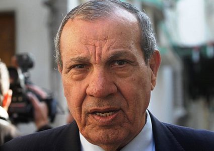 الحق شجاع والخيانة ضياع