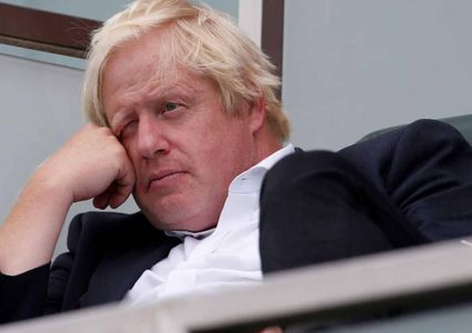 اختراق إلكتروني يسبب بفضيحة بريطاني