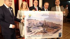 وزير الاتصالات يطلق طابع مئوية جامعة النجاح