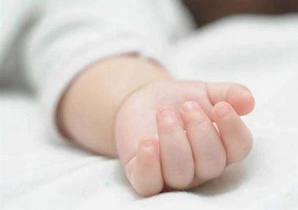 تفاصيل حادث أم عرضت جنينها للبيع عبر "الفيسبوك"