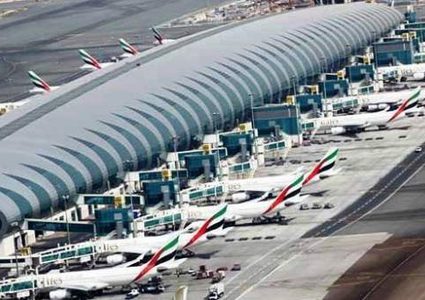 الطيران المدني الإماراتي نفى استهداف "أنصار الله"