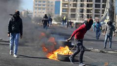إصابة شابين بالرصاص المعدني قرب حاجز بيت إيل