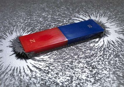 علماء يتسببون بانفجار باب مختبرهم أثناء تجربة