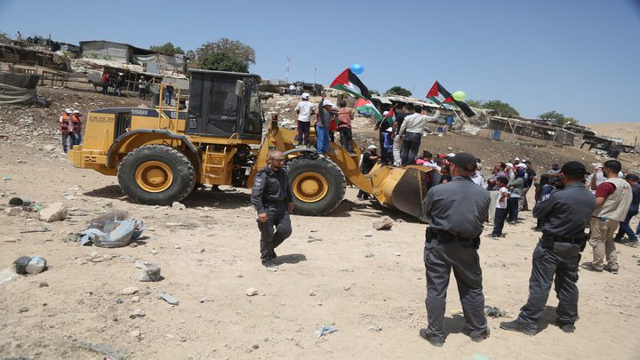 العفو الدولية: هدم الخان الأحمر جريمة حرب