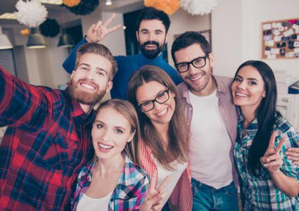 اللطف في التعامل.. الحل الأمثل للتخلص من الاكتئاب