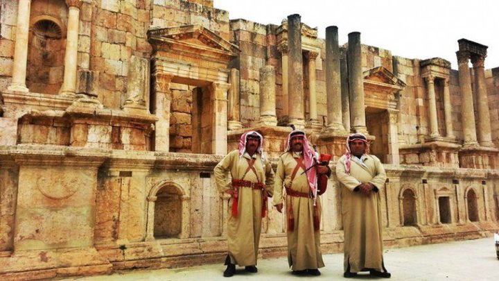 1.6 مليون عربي يزورون الأردن في شهر آب
