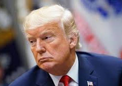 شبيه ترامب يغزو الإنترنت! (فيديو)