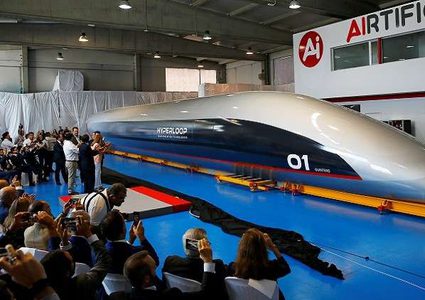 إسبانيا تكشف عن كبسولة المستقبل لنقل الركاب