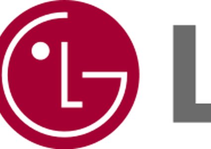 "إل جي" تكشف عن أول ساعاتها الهجينة