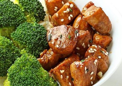 طبق ترياكي الدجاج