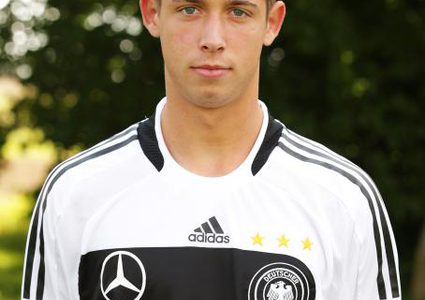 لوف يضم أوث للمرة الأولى لقائمة المنتخب الألماني