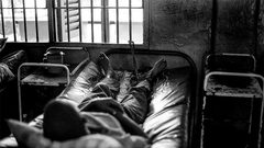 "إعدام صامت" للأسرى المرضى داخل السجون