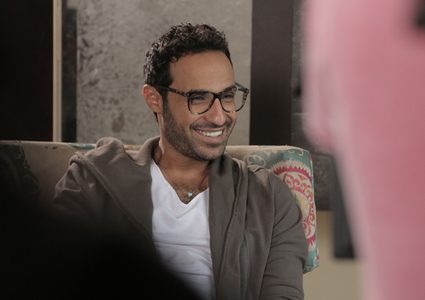 أحمد فهمي يكشف سر تأجيل حفلة زفافه على هنا الزاهد