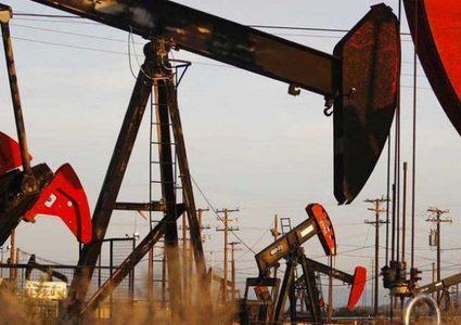 أسعار النفط تتجه صوب 100 دولار للبرميل