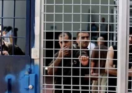 28 أسيرا معتقلون ما قبل اتفاقية "اوسلو"