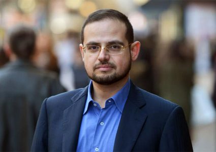 من هو أيمن دين.. الجاسوس الأخطر عالميا؟