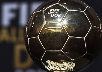 قائمة الكرة الذهبية ظلمت 11 من نجوم العالم