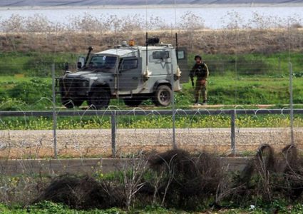 يديعوت: 300 متر على الحدود مع غزة تُزعج الإسرائيلي