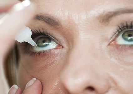 قطرات الكركم تكشف الإصابة بالخرف قبل سنوات