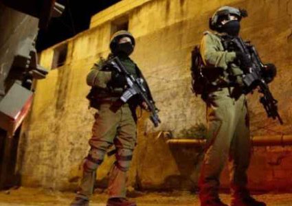 الاحتلال يدفع بكتيبتين اضافيتين إلى الضفة